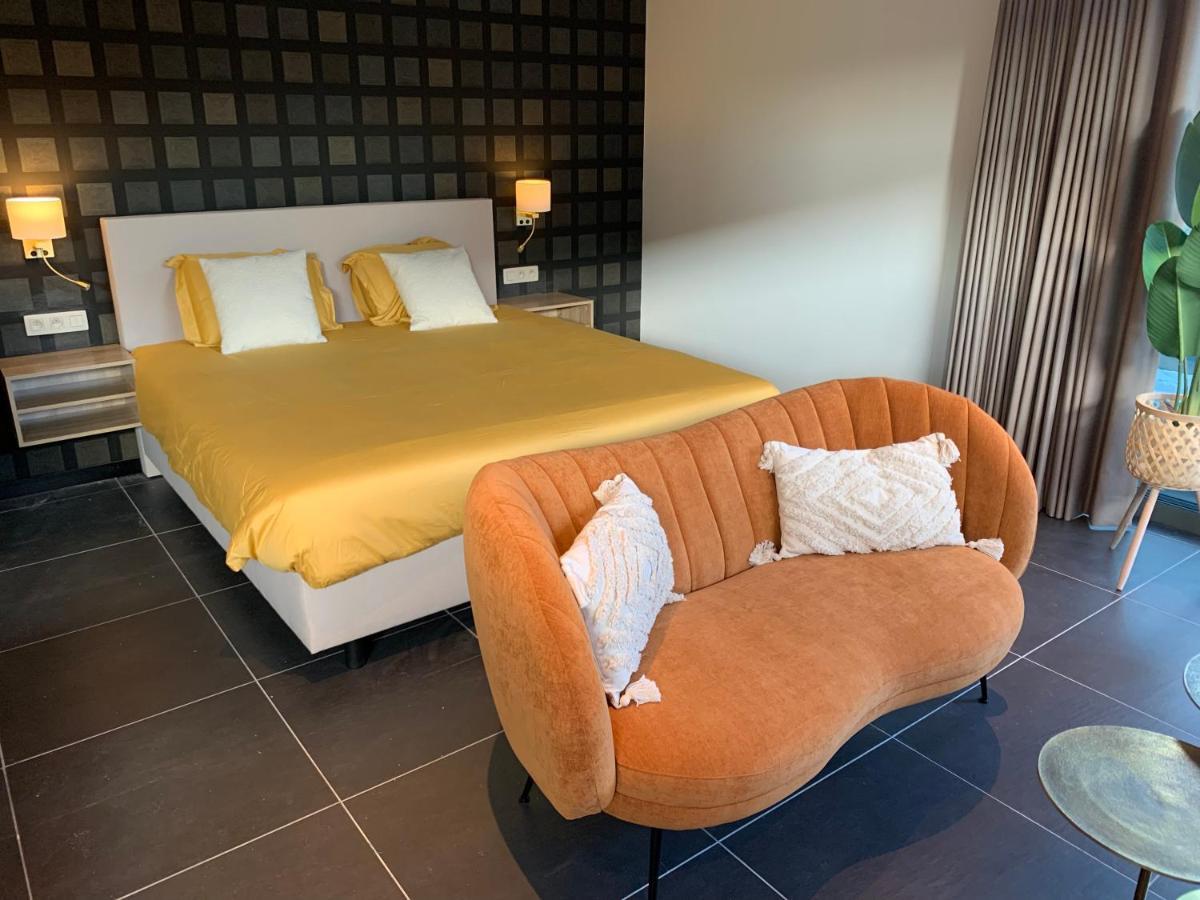 Q Guesthouse Herzele エクステリア 写真